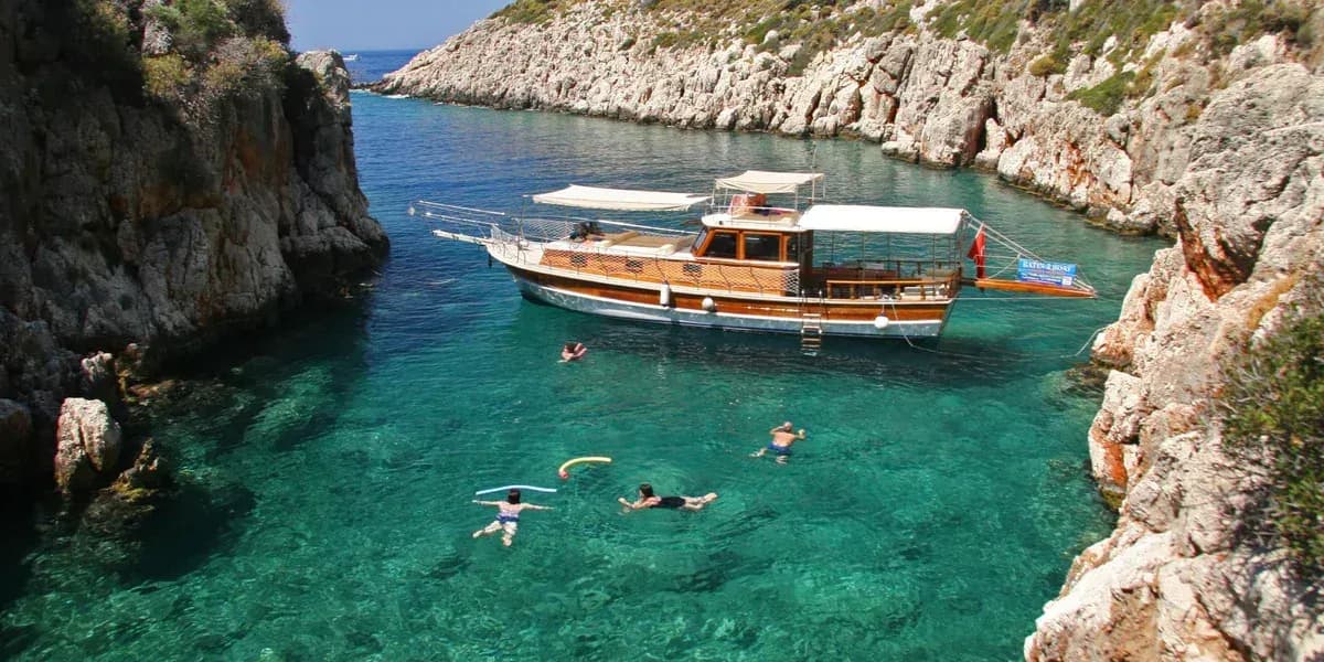 Kaş Günlük Tekne Turları